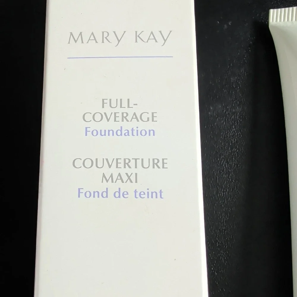 Mary Kay Full-Coverage Foundation Bronze 507 Matte Liquid Makeup 1 fl oz New Box